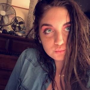 Meet your Posher, Ana